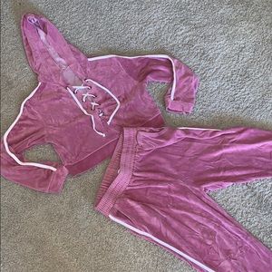 MATCHING SET Velvet crop/sweats Pink+White